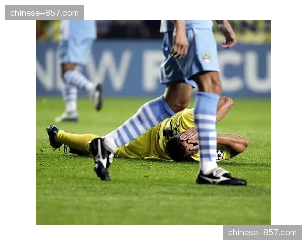 比利亚雷亚尔3-1逆转阿尔梅里亚，保级形势仍不容乐观