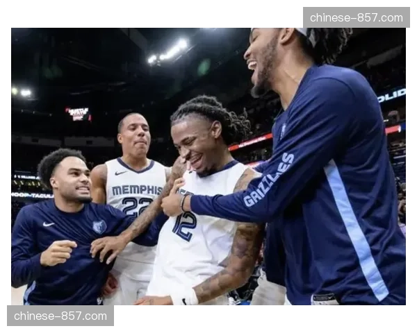 消息:某超巨赛季报销,其所在球队全美直播场次被调整 消息:某超巨赛季报销,其所在球队全美直播场次被调整